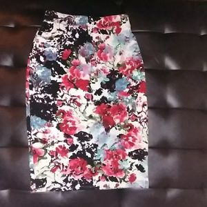 Floral Midi Skirt - L